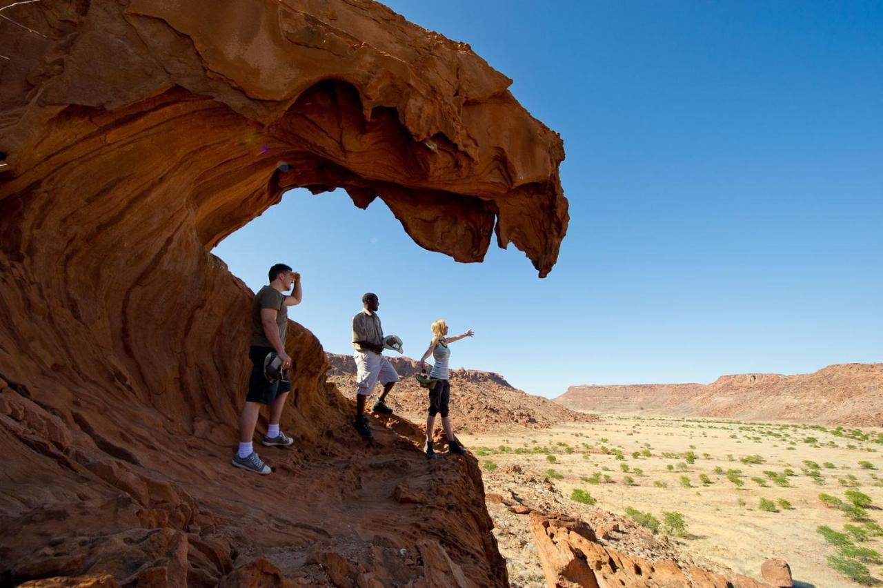فيلا Twyfelfonteinفي Wilderness Safaris Doro Nawas المظهر الخارجي الصورة